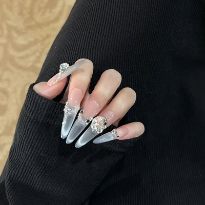 手工美甲穿戴爆闪百搭碎钻细狗