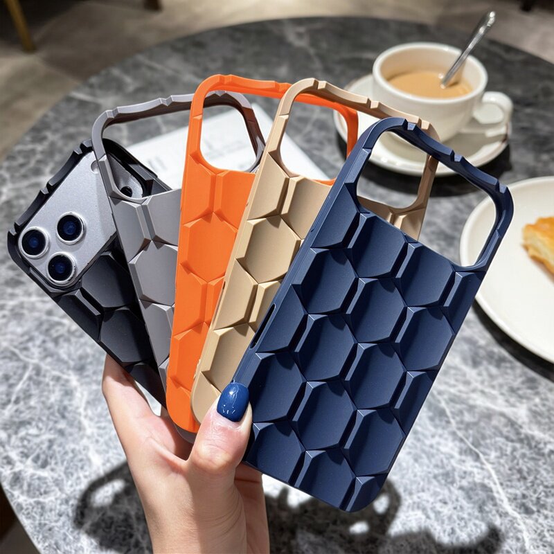 3D立体凹凸感炫酷蜂巢适用于iphone16手机壳17proMAX菱形格子苹果15pro纯色简约14个性软外壳13防摔12潮男女