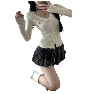 早秋小个子穿搭一整套chic甜辣纯欲高级感学院风上衣裙子两件套装