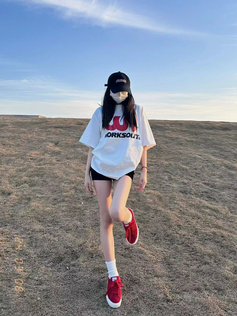 酷女孩穿搭盐系轻熟港味