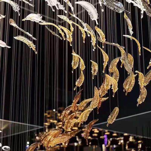 现代简约羽毛吊灯酒店大堂美容院创意灯饰别墅复式楼灯具非标工程