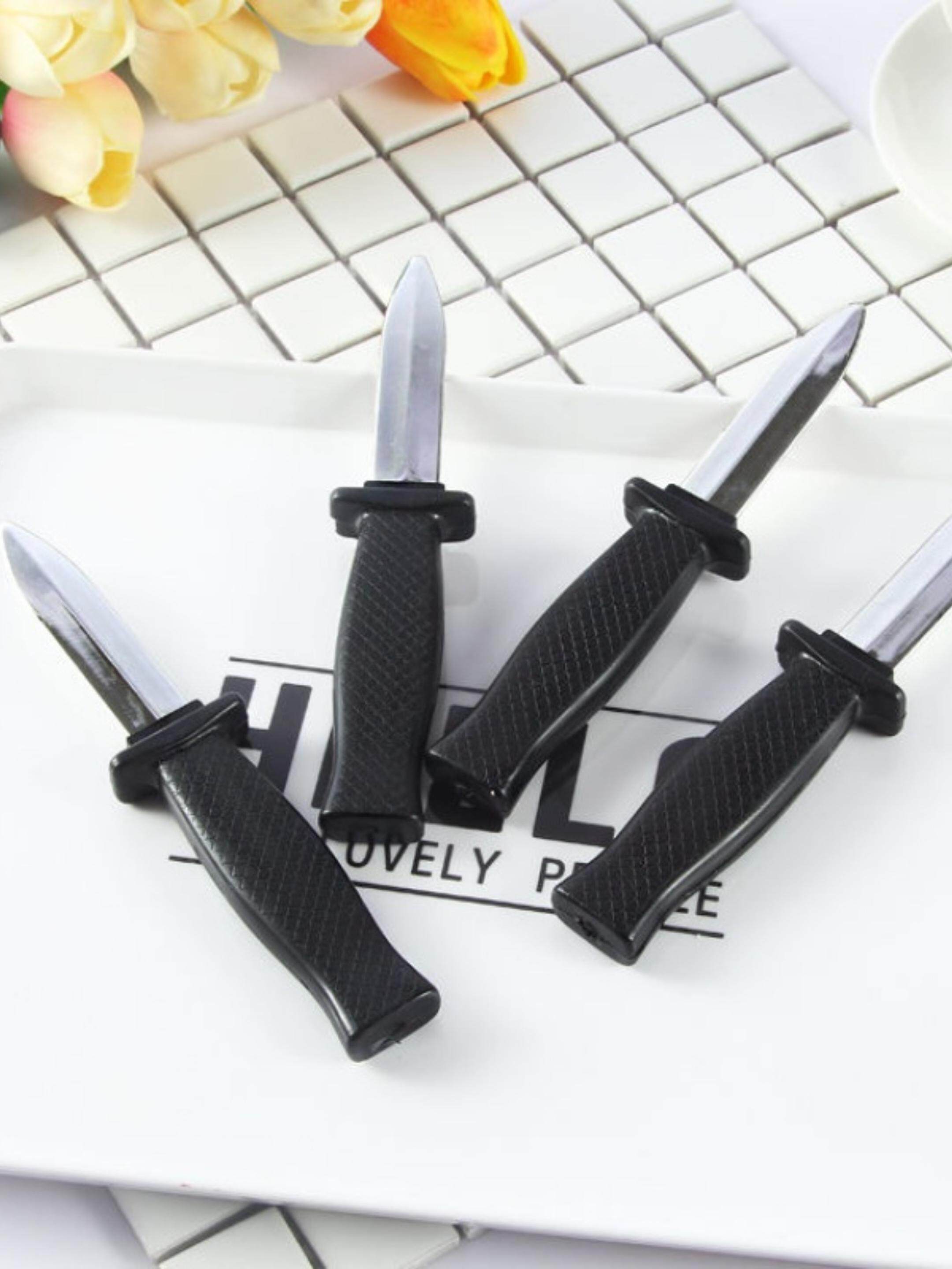 儿童吃鸡玩具配件仿真弹簧刀伸缩刀塑料整蛊表演匕首恶搞道具假刀