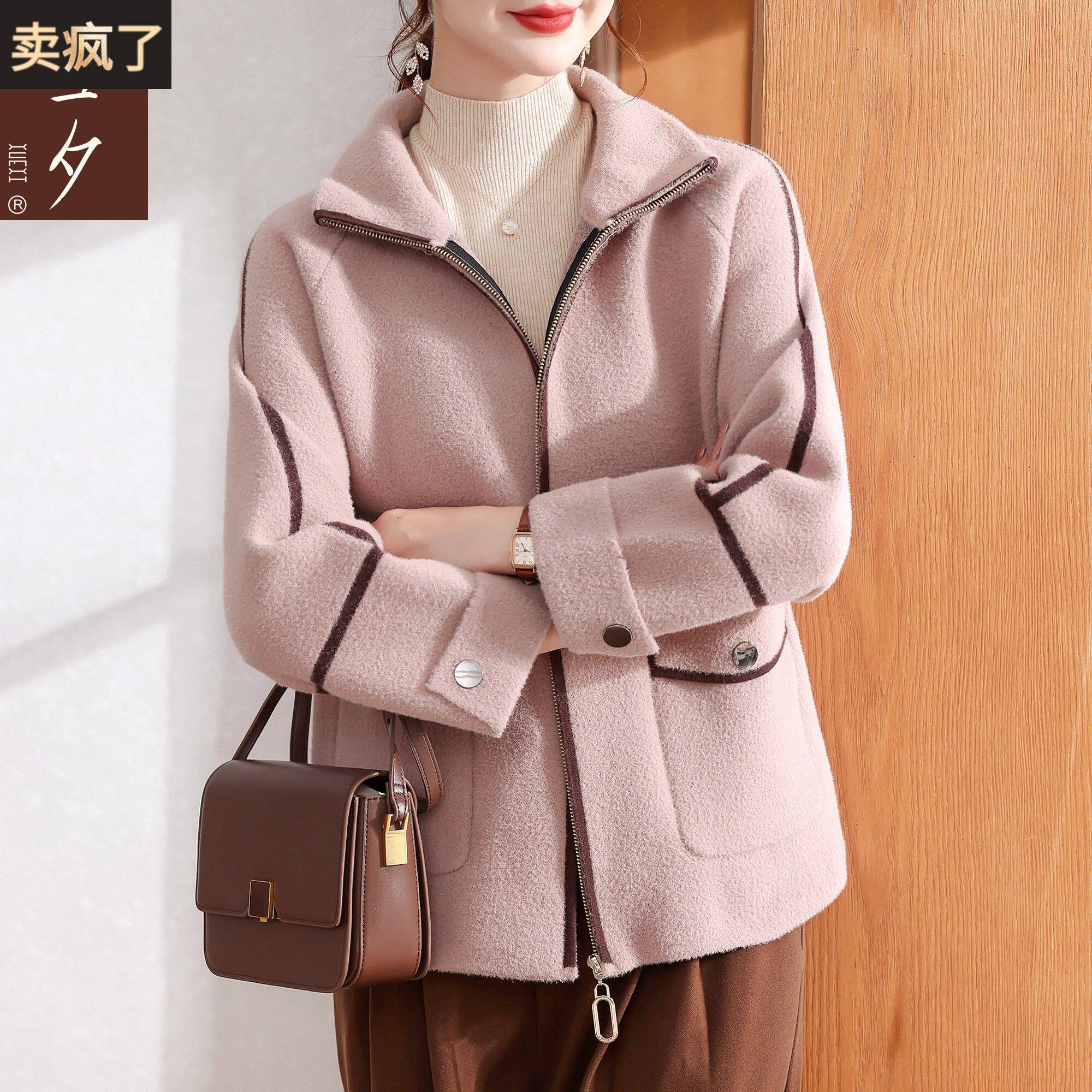 2025新款妈妈秋装洋气仿貂绒毛呢外套短款大码上衣中老年女装呢子