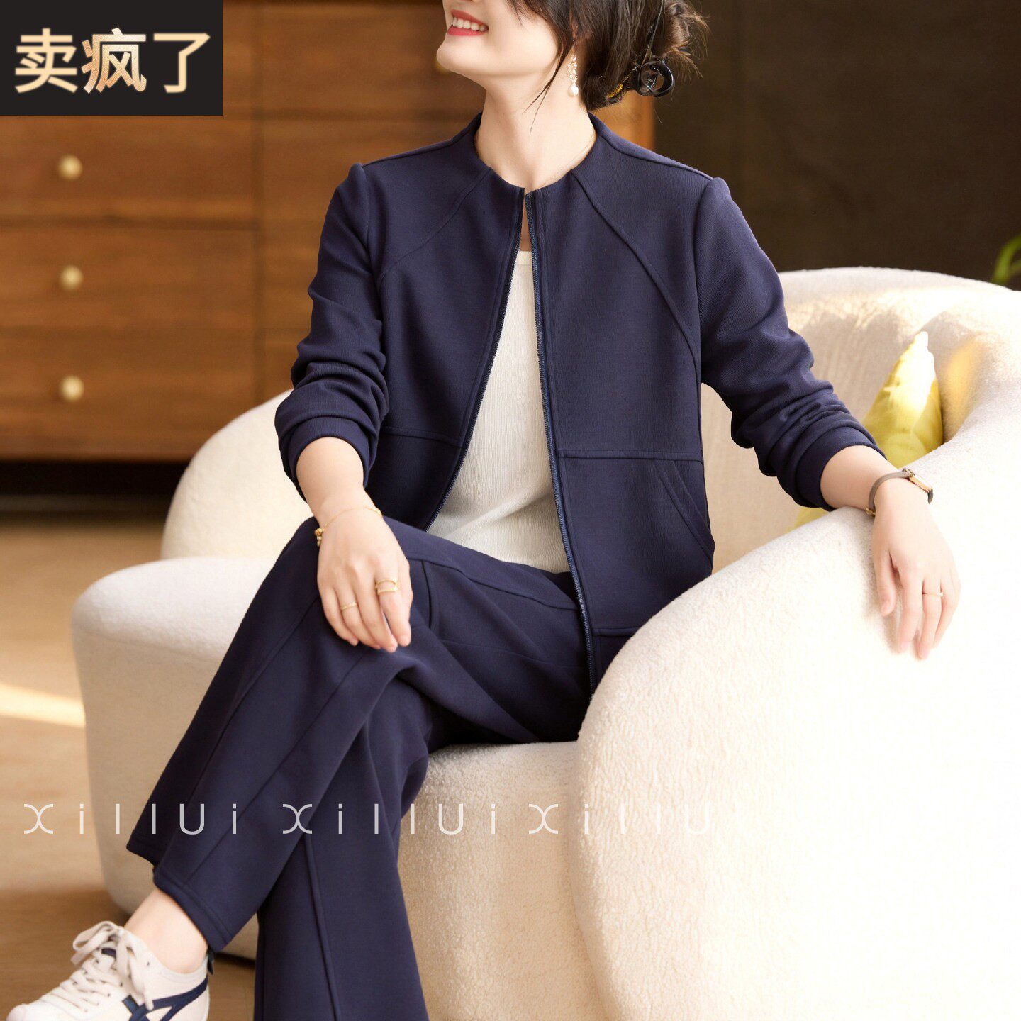 喜卉时尚妈妈春装运动服套装中老年女装拉链开衫休闲裤外套两件套