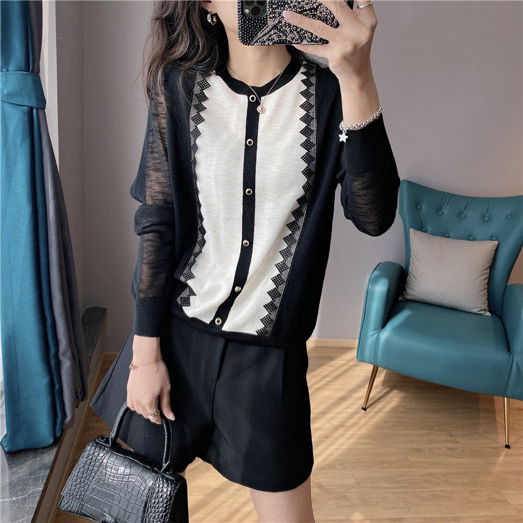 蕾丝拼接衬衫女薄款套头打底衫长袖针织衫上衣2021新款秋装欧洲站