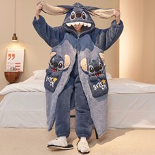 珊瑚绒睡衣男士秋冬季加厚加绒卡通史迪仔睡袍长款保暖家居服男生