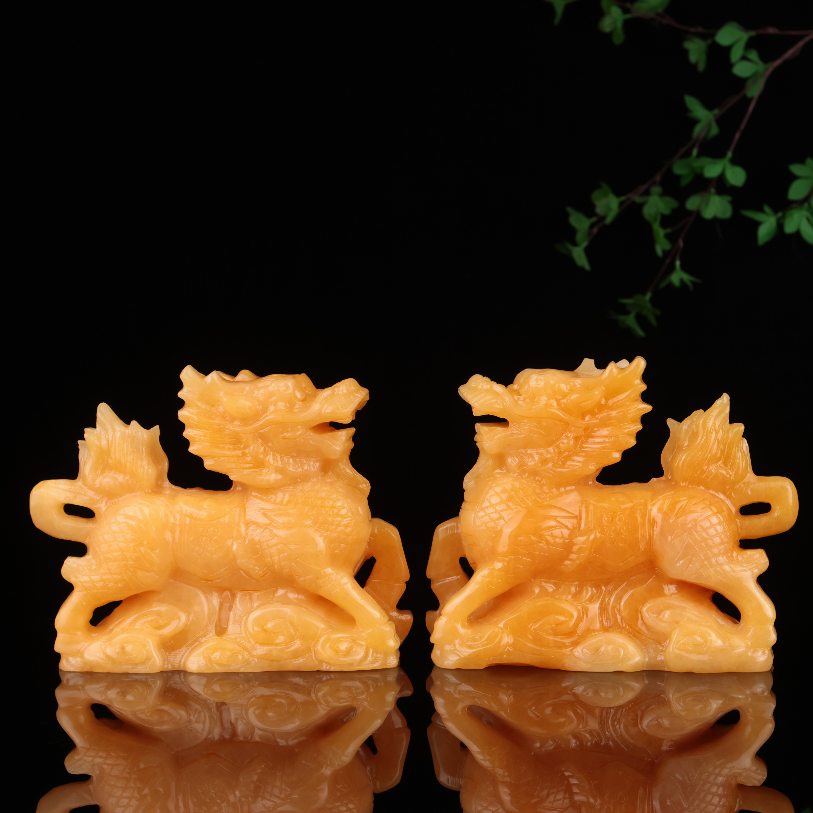 天然黄玉麒麟摆件一对招财玉石麒麟客厅风水摆设工艺品家居装饰品