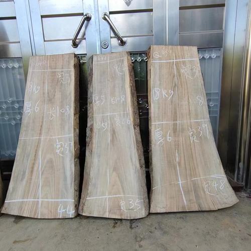 自然边香樟木板实木木板整张