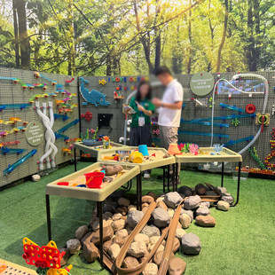 贝思德可调高矮沙水游戏桌六角沙盘长方形沙桌玩沙桌子幼教玩具桌