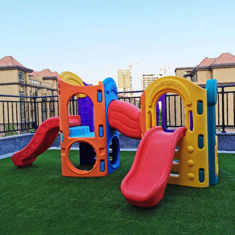 城堡滑滑梯大型玩具幼儿
