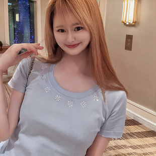 T恤女 显瘦大圆领烫钻白短袖 桑蚕丝纯棉重工欧货2026夏新款 修身