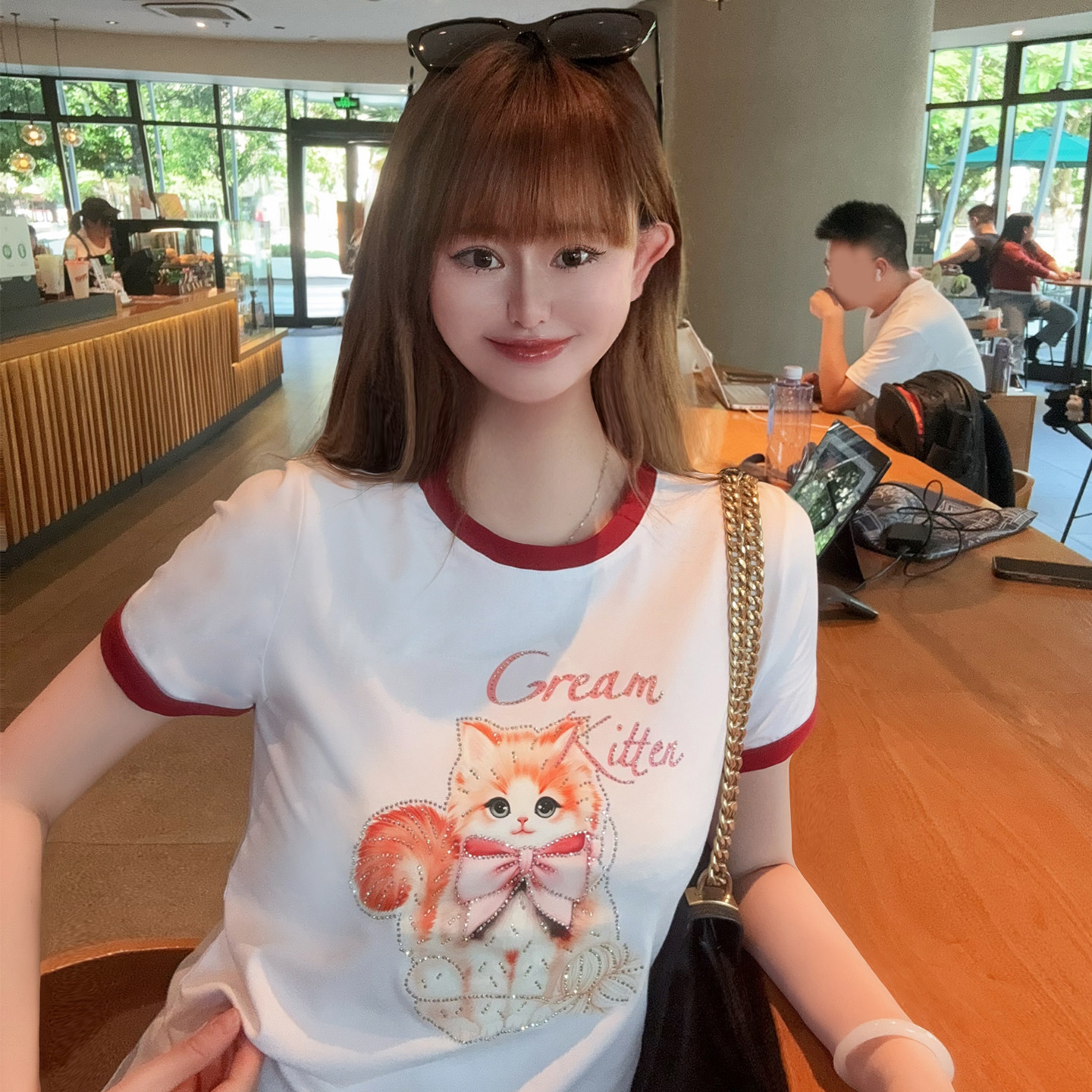 精品烫钻印花时尚短袖T恤女