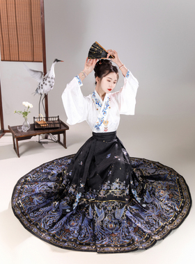 十四阙原创【凤羽令】明制汉服新中式国风织金妆花马面裙春秋日常