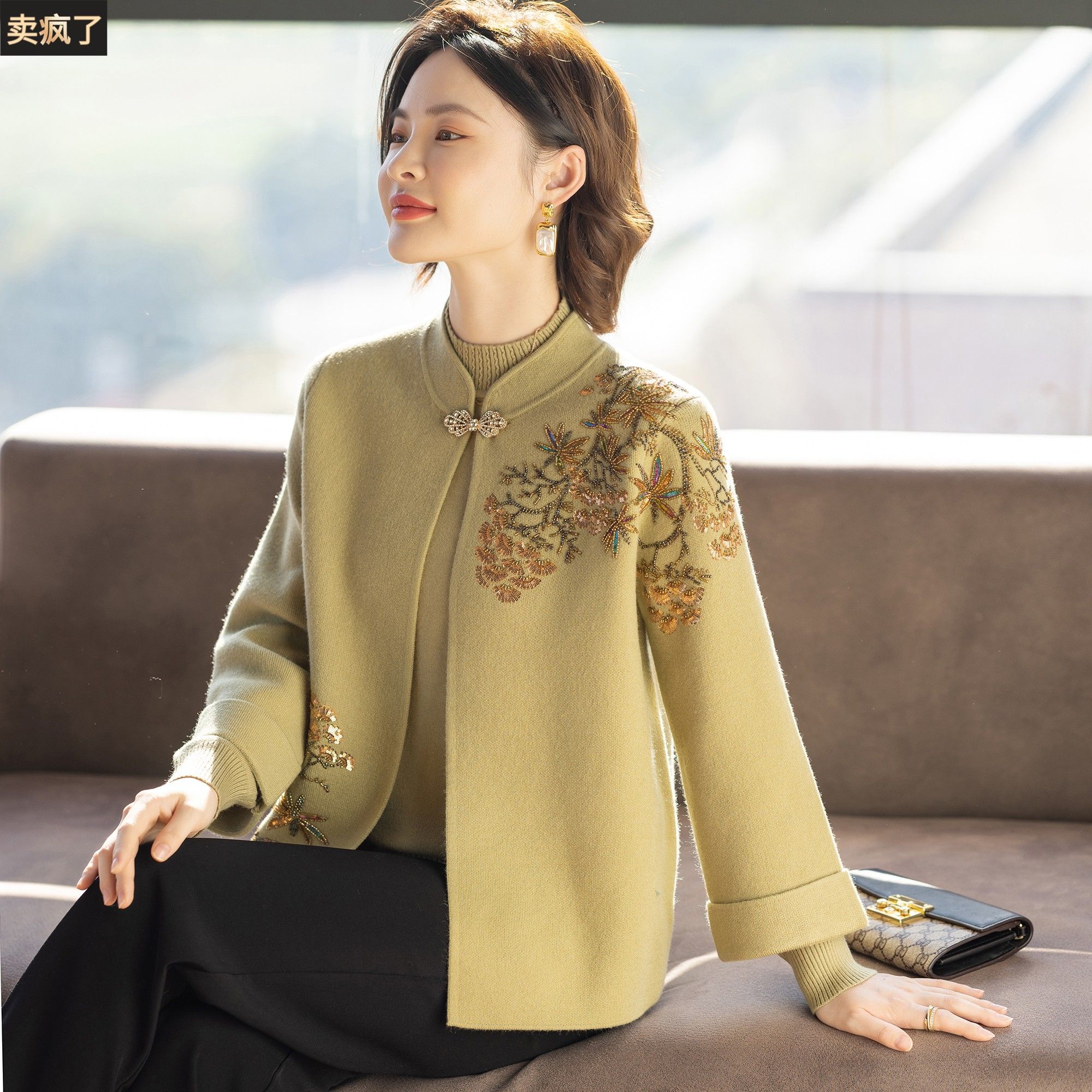 妈妈端庄大气套装贵夫人洋气毛衣外套中老年人女春秋装上衣服新款