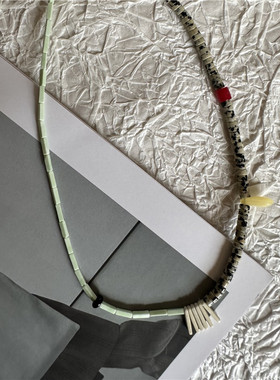 2023秋季新款天然石不对称项链个性潮流原创设计异形项链