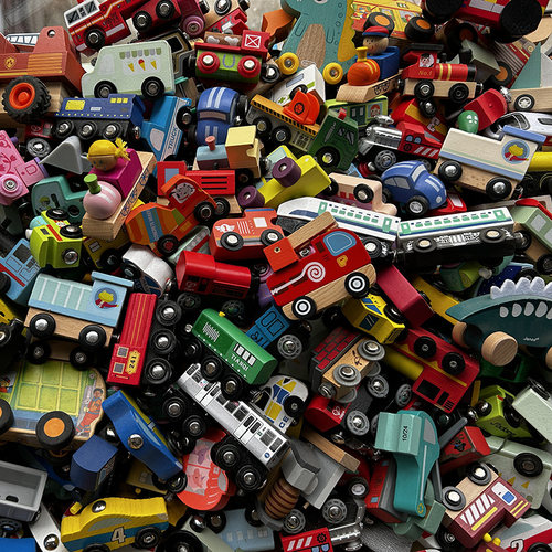 外贸宜家木制小火车儿童益智玩具兼容brio木质轨道滑行小车配件