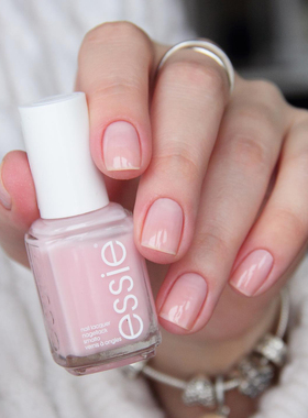ESSIE384王妃色免烤显白指甲油