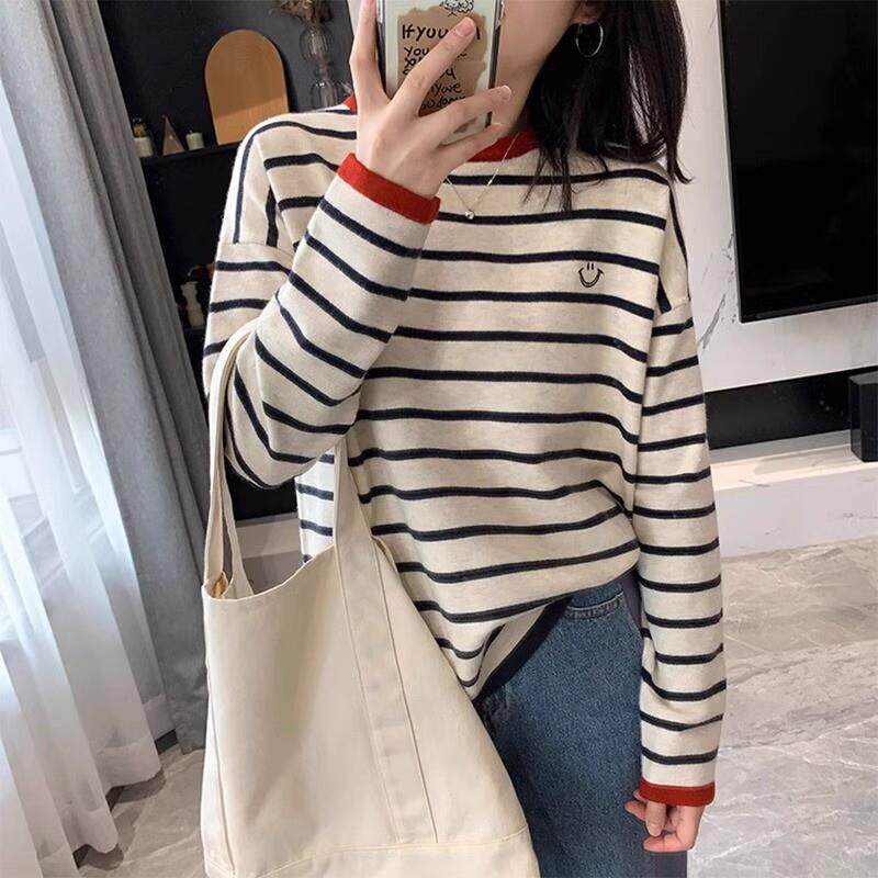 撞色黑蓝条纹笑脸套头毛衣女秋季毛衣