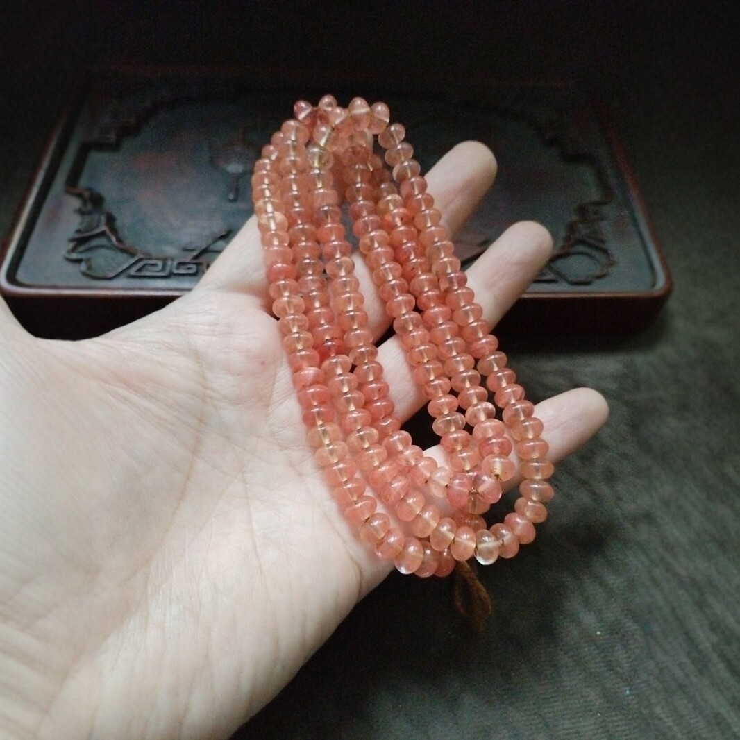 古玩收藏藏区回流老包浆浅粉色水晶项链隔珠算盘珠一条145颗左右