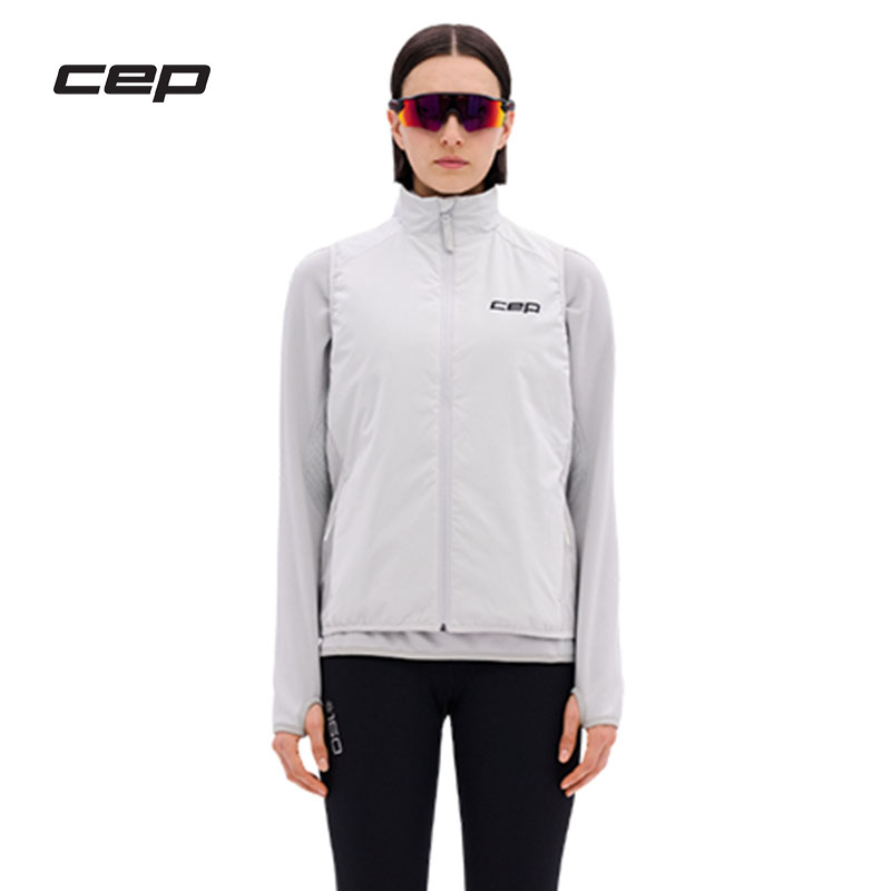 CEP2025秋季CORERUN双面马甲女