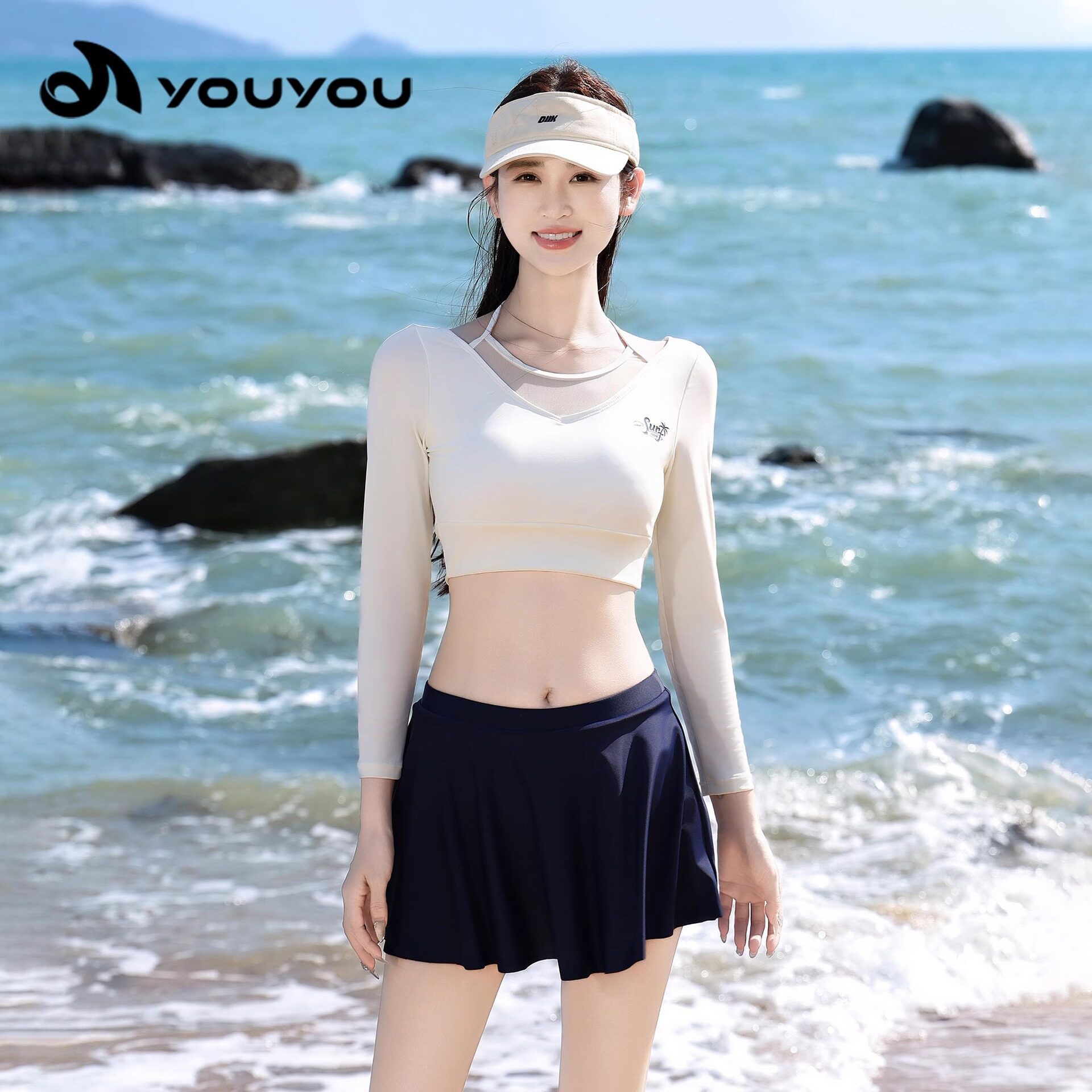 泳衣女2025年夏新款分体运动裙式海边度假长袖时尚大码两件套