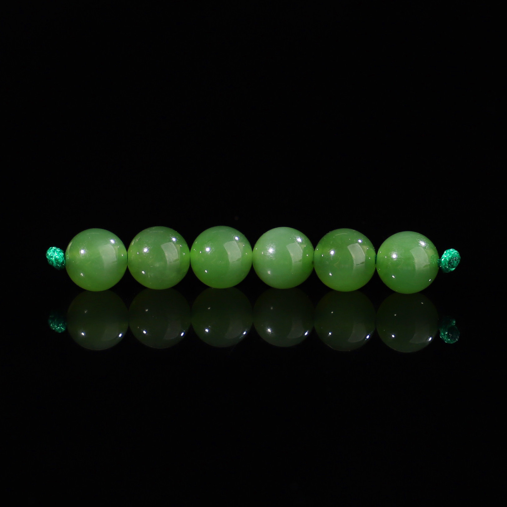 俄料碧玉散珠菠菜绿直径5mm6颗图片