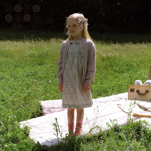 benebene纯棉印花A字连衣裙