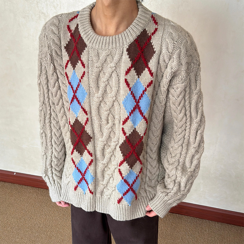 布老哥Blog秋冬学院风氛围感菱格毛衣百搭宽松保暖麻花针织衫W631