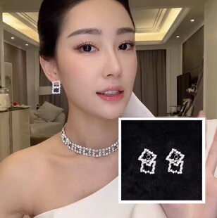 张天爱同款设计师几何简约平方形银针百搭欧美博主个性小耳钉耳环