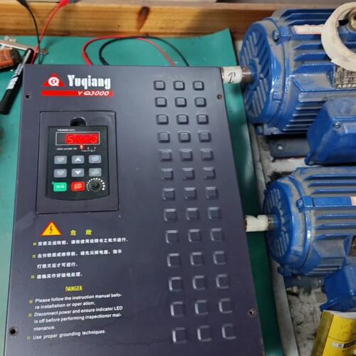 器YQ3000G11-4022G/30PYQ3000G11-4015G/18PYQ3000G11-4030G/37P