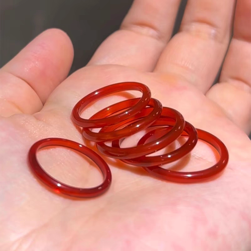 天然高冰红玛瑙戒指本命年 红戒圈玉髓玛瑙跑环配饰内径20mm
