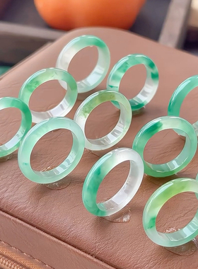 翡翠戒指独龙玉指环简约气质时尚冰种飘花指环玉石玉戒