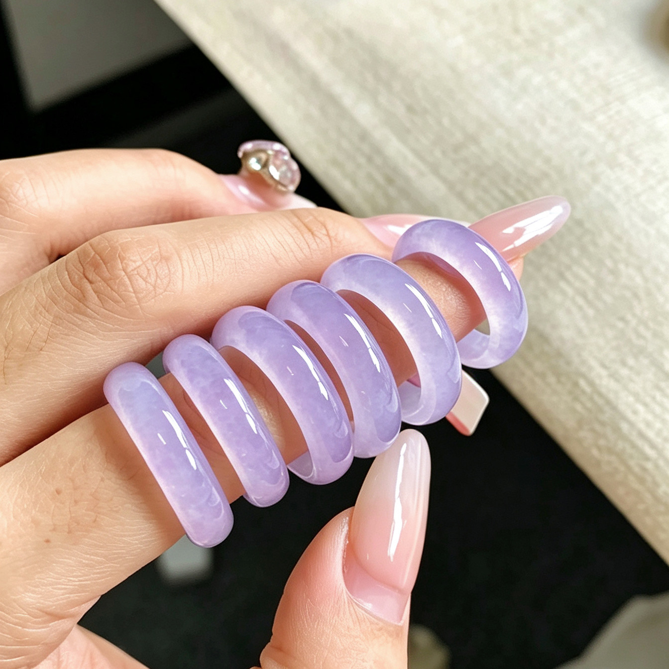 天然缅甸a货紫罗兰翡翠戒圈女款 冰糯种帝王紫玉戒素圈高级感