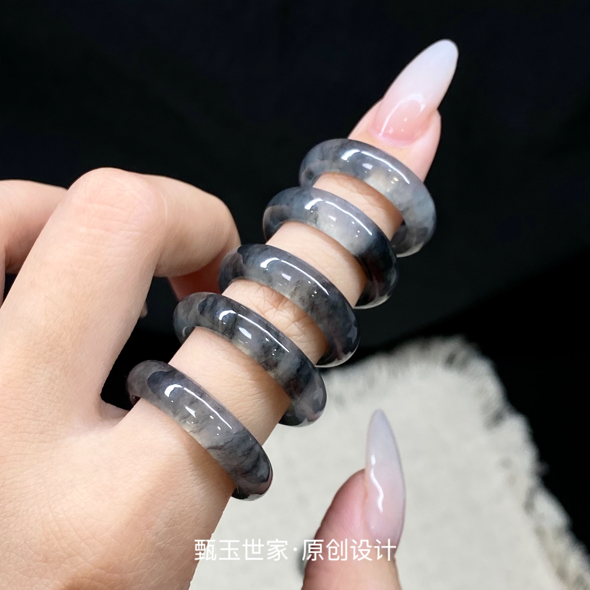 正品天然缅甸乌鸡种翡翠戒指男女戒圈指环情侣对戒冰乌鸡a货玉戒