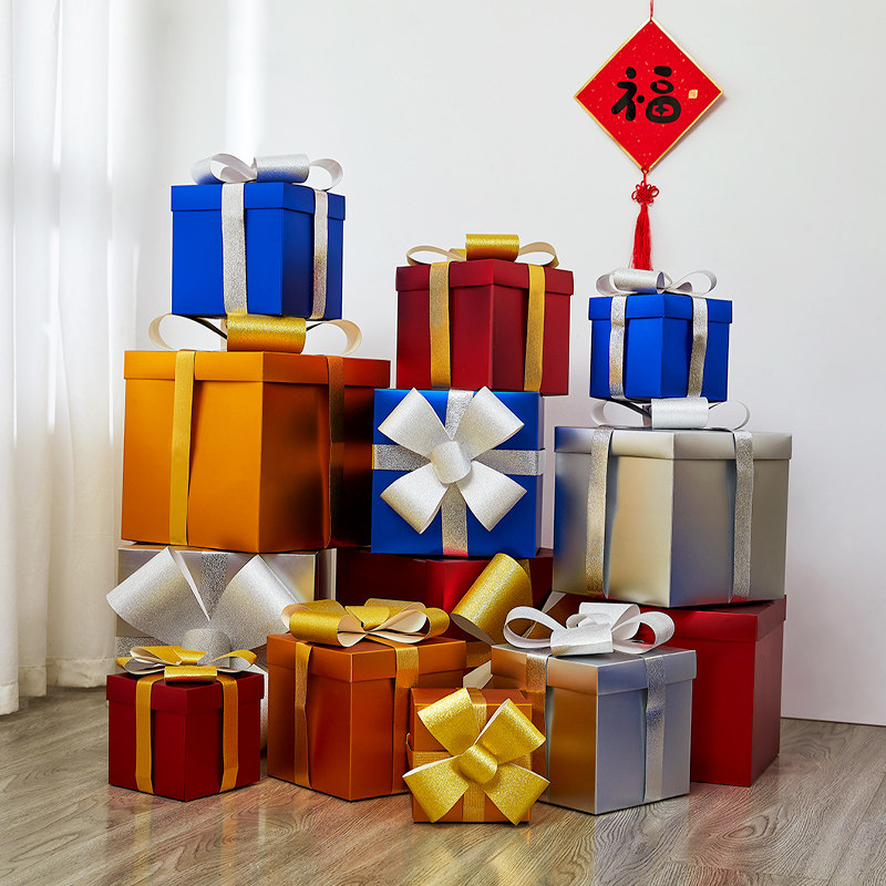 新年装饰品礼物盒摆件橱窗场景布置4s店美陈空盒子礼盒美陈堆头