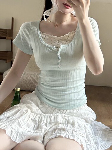 是甜辣妹蓝色碎花短袖T恤打底衫