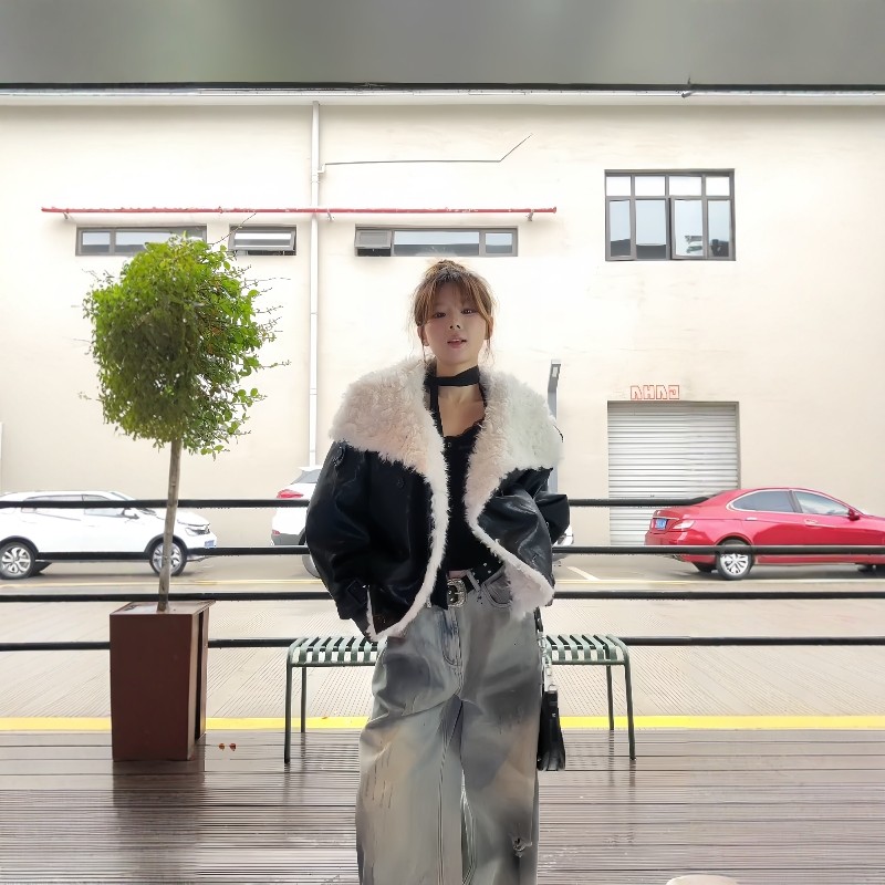 羊羔毛短款皮外套加厚翻领派克服