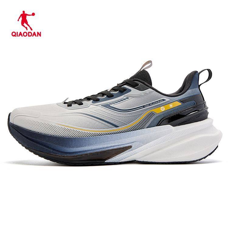 乔丹跑步鞋男2025冬季革面轻便缓震防滑运动鞋男鞋QDB023254210G