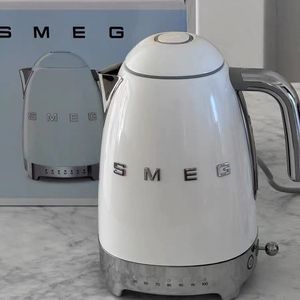 SMEG斯麦格意大利复古电热水壶不锈钢烧水壶保温恒温电水壶 KLF04
