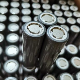 全新韩国LG21700M50LT5000mah3.7V锂电池车3C车电平衡平衡扭扭