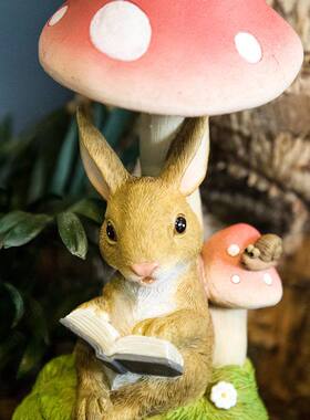 太阳能蘑菇灯兔子草坪灯装饰室外露台摆件动物工艺品树脂阳台庭院
