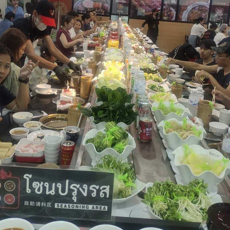 旋转小火锅设备全套自助回转小火锅全套涮烤一体式旋转自助麻辣烫