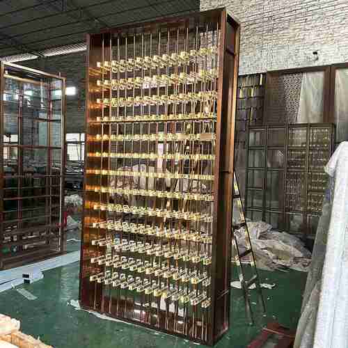 定制带灯不锈钢亚克力酒柜餐边柜靠墙展示柜红酒架钢板柜源头工厂