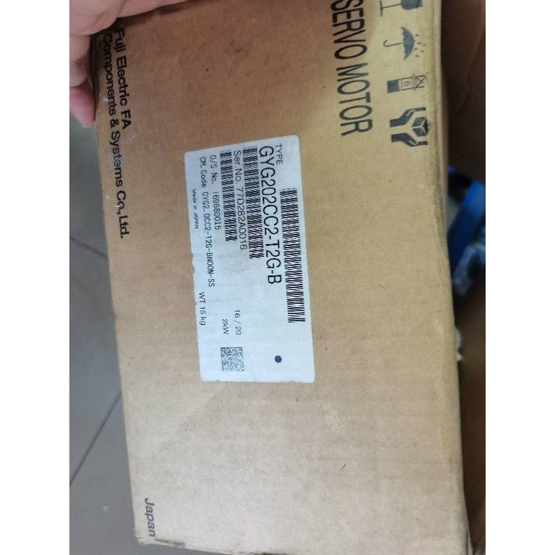 富士伺服电机现货销售GYG202CC2-T2G-B