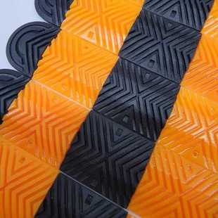 仿真汽车减速带地下停车库场景摆件路锥指示牌红绿灯车牌模型玩具