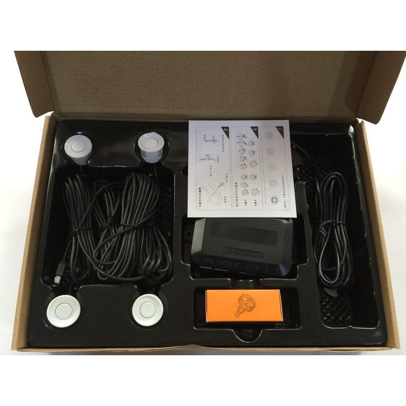 汽车倒车雷达月牙屏幕LED真人语音倒车雷达4探头通用型倒车雷达