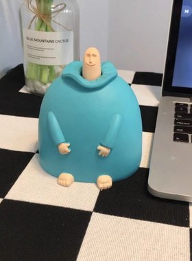 搞笑中指摆件微笑小蓝胖整蛊搞怪玩具创意沙雕摆件男友愚人节摆件