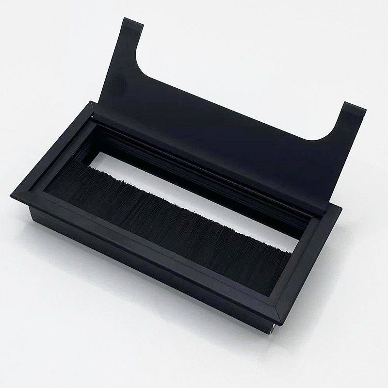 电脑桌线盒铝合金线盒盒毛刷穿线线办公桌批发22电脑桌孔走