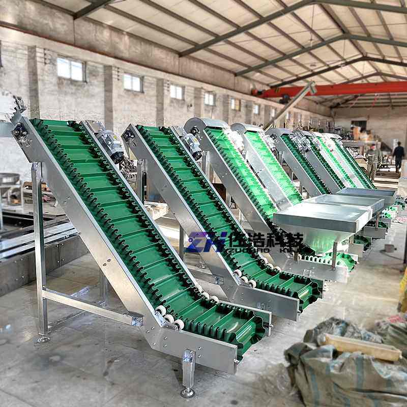 挡边皮带输送机玉米爬坡输送机倾斜式裙边提升机粉体密封输送机