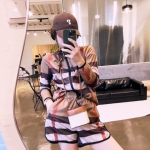 透气网速干立领格子防晒衣外套+短裤套装女欧货格子防晒服两件套